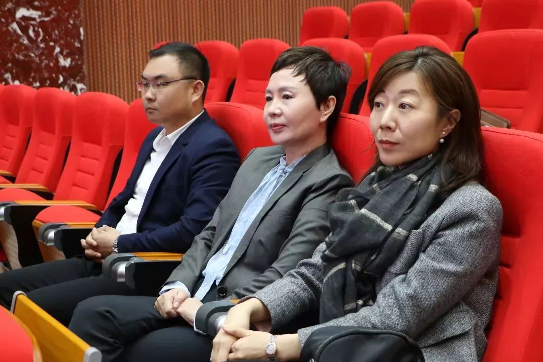 交通播报关注刘海东绰号刘大宝等人涉黑案内含天气预报