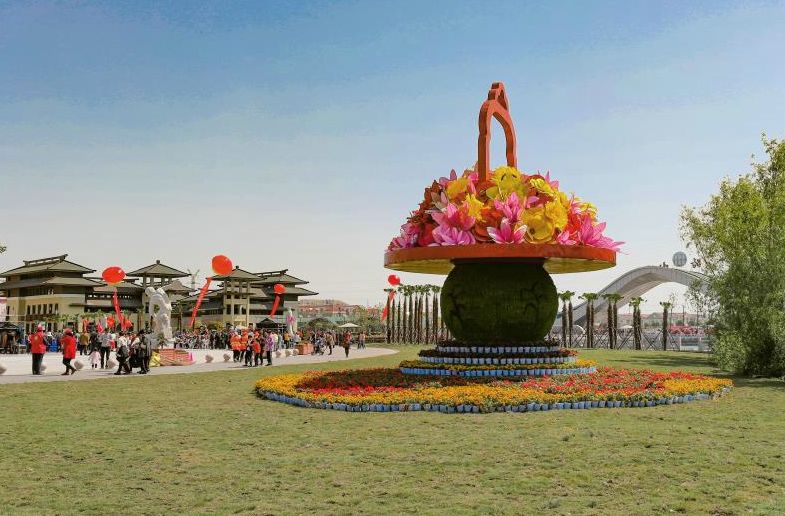 不出远门,尽览"一带一路"沿线美景!就在连云港的"丝路小镇"