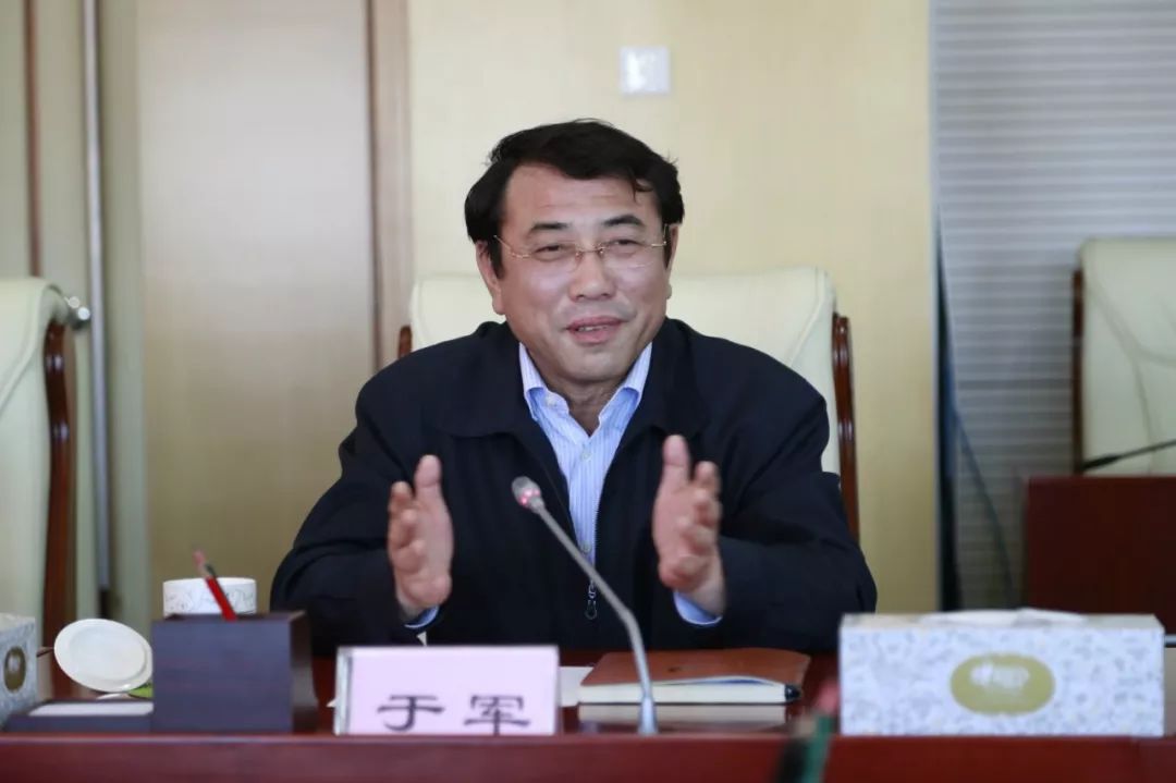 海淀区人民政府副区长刘圣国,北京大学第三医院院长乔杰,书记金昌晓