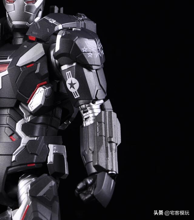 78官测:万代 shf 复联3 战争机器mk4