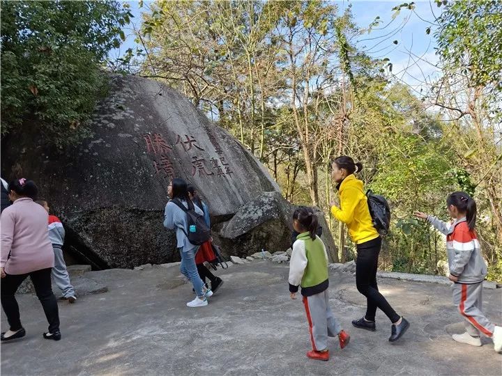 塗嶺鎮樟腳金鐘潭瀑布△塗嶺鎮筆架山美景△