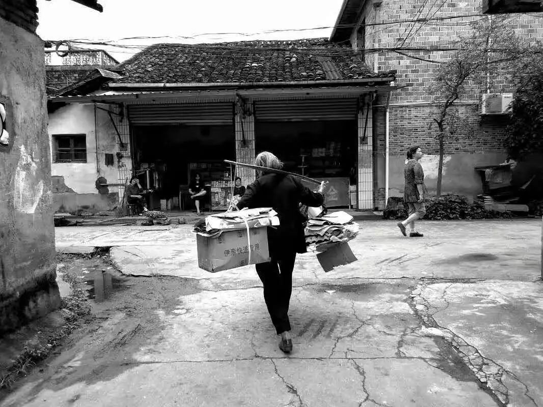 经彩节日向辛勤付出的所有劳动者致敬