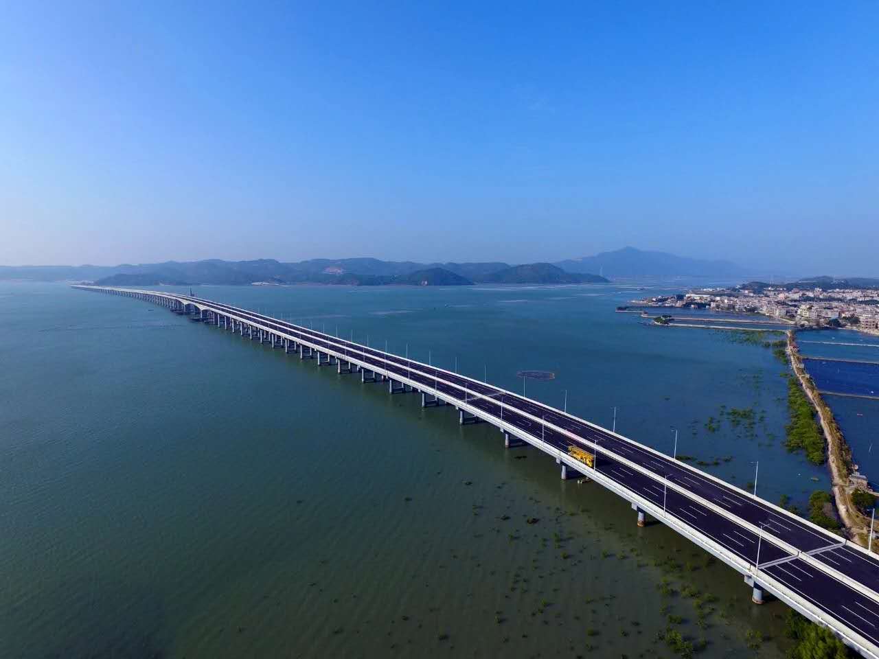 漳州市首座跨海大桥正式通车