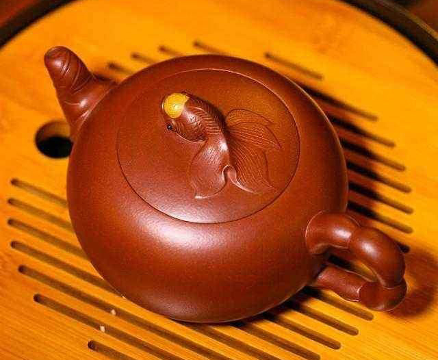 老紫砂壶,该如何清洗?