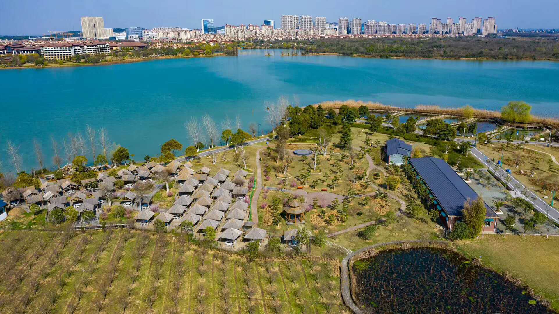 光谷半岛亲青乐园一日游武汉光谷半岛亲青乐园踏青团建聚会溜娃不掉面