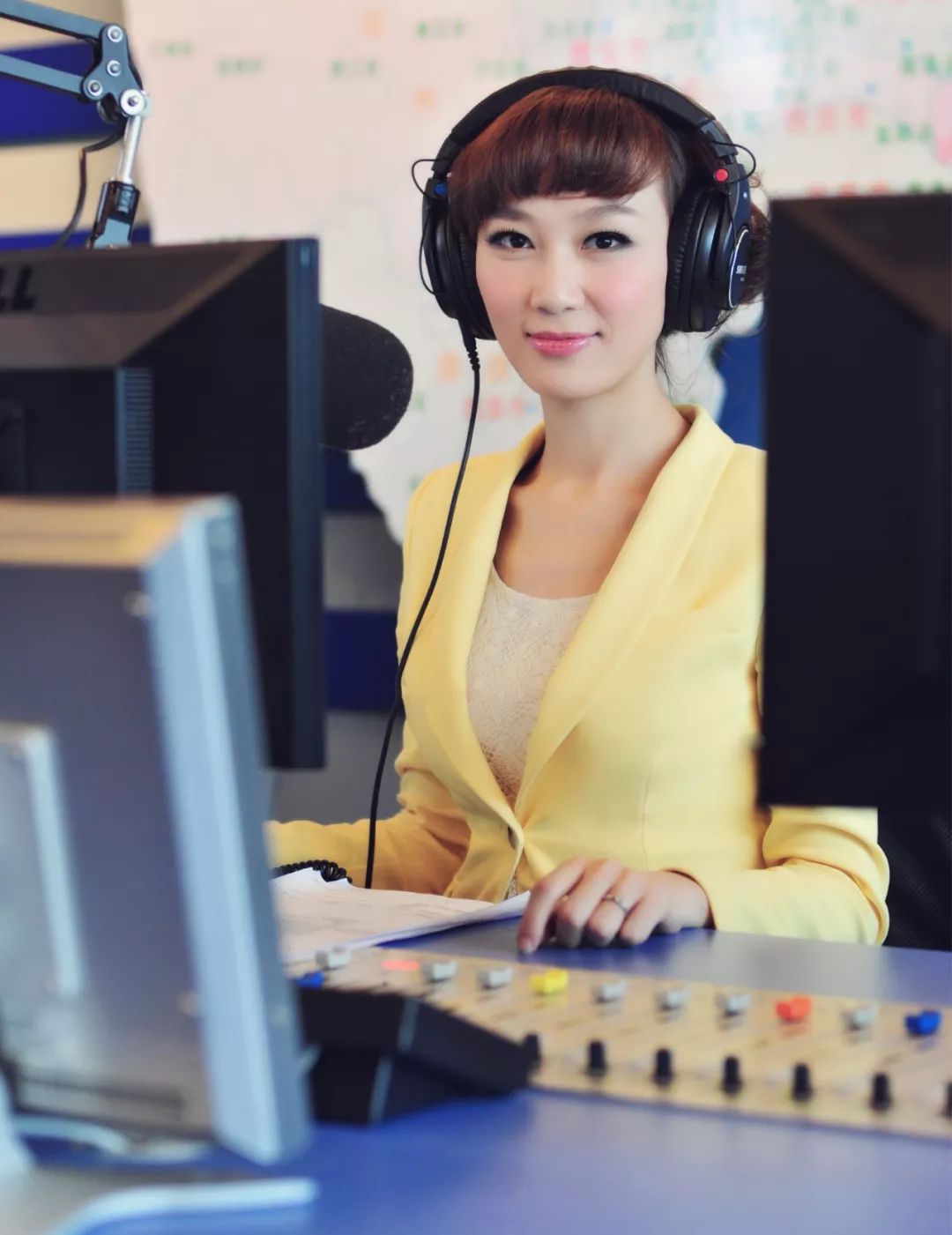 四川交通广播五一特别策划交广主播换岗记三