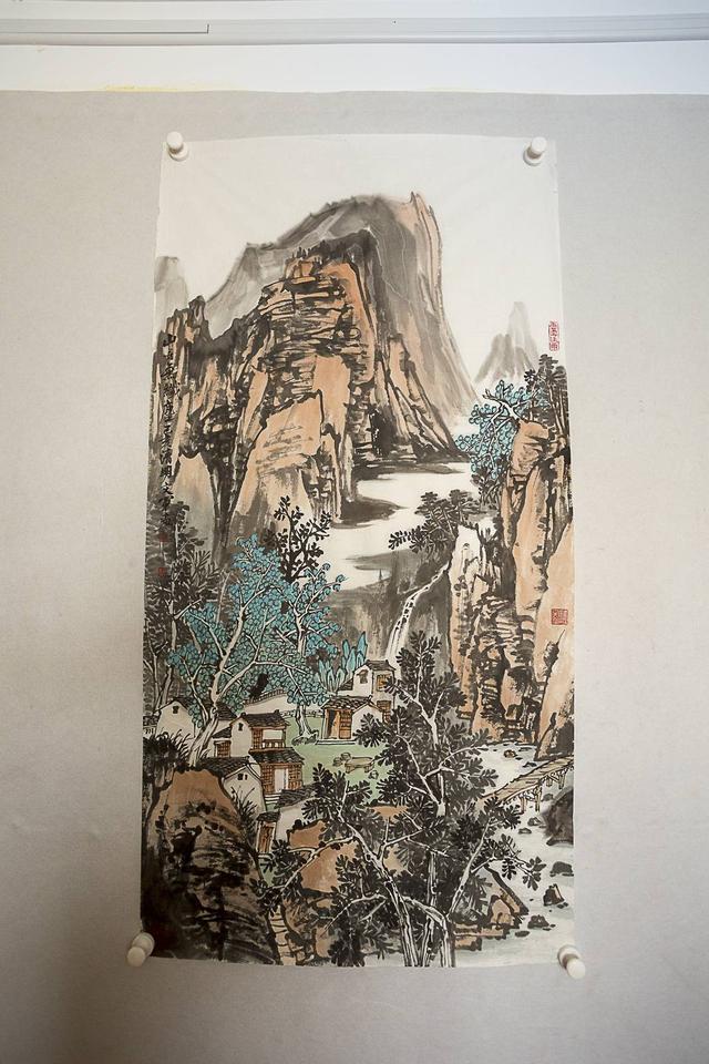 "山水方滋——李文军山水画展"在枣庄大漠书画院开幕_展览