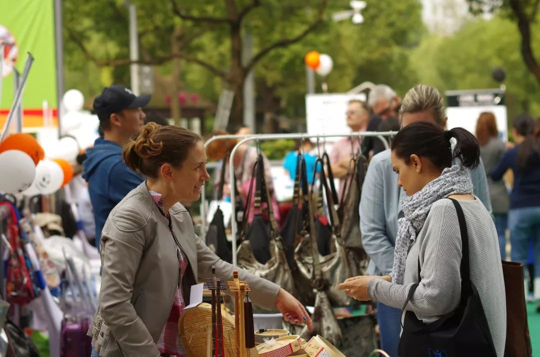 5月10日碧云社区夏日集市活动暨垃圾分类宣传日