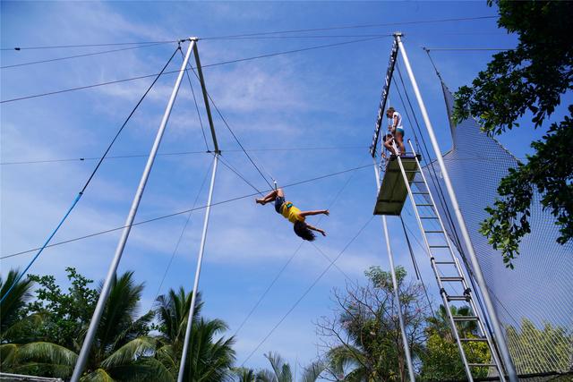 空中飞人项目每天会有五场,不同的年龄段参与的时间也是不一样的,最小