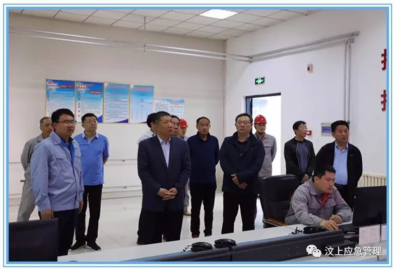 5月1日上午,县委书记李志红,县政府副县长张斌举带队视察城区重点区域