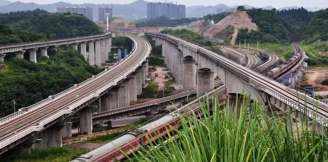 5月2日 | 深圳大事件_铁路