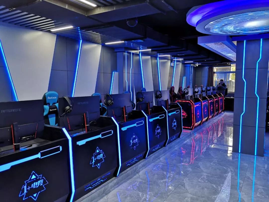 临泉最大连锁网咖电竞主题新店开张啦