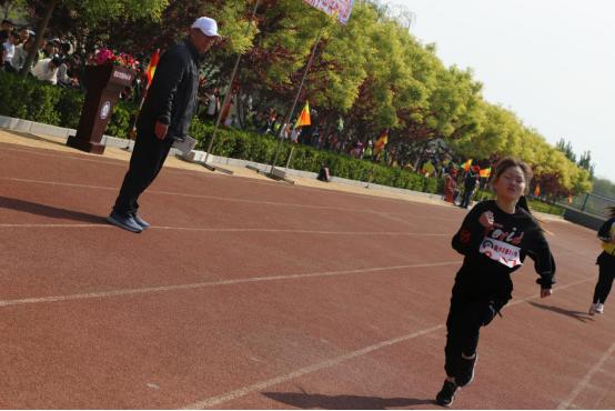 衡水振华小学第一届田径运动会圆满落幕-赛出