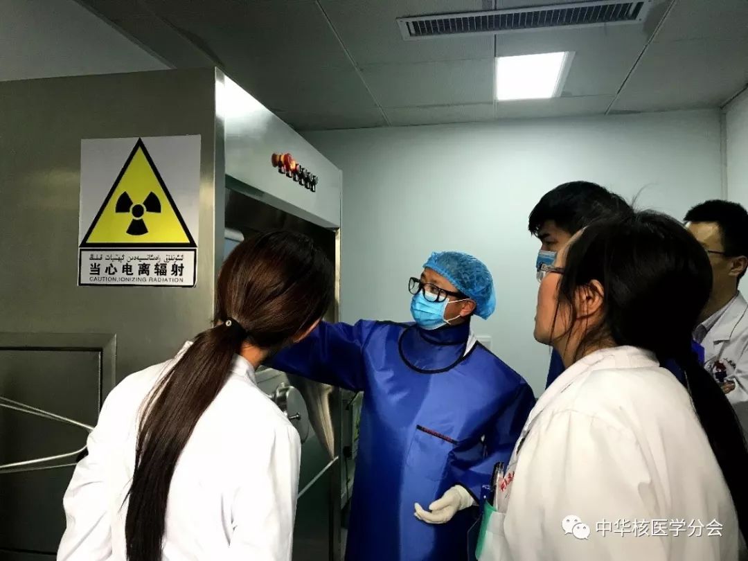 随后,赵先生在该院核医学科病房成功接受了131碘治疗,治疗过程顺利