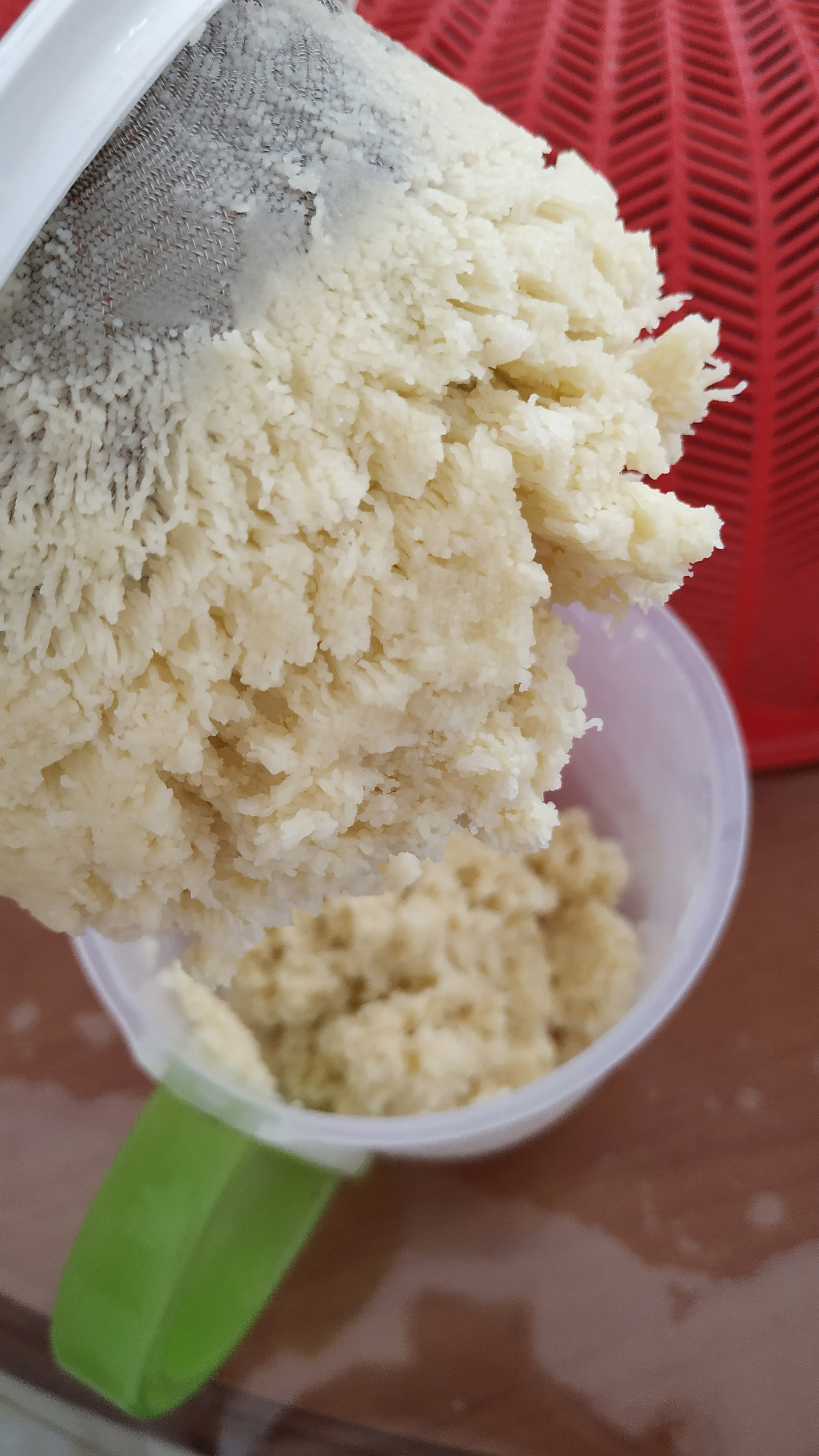 自制绿豆糕,细腻松软入口即化,只需要3种简单食材