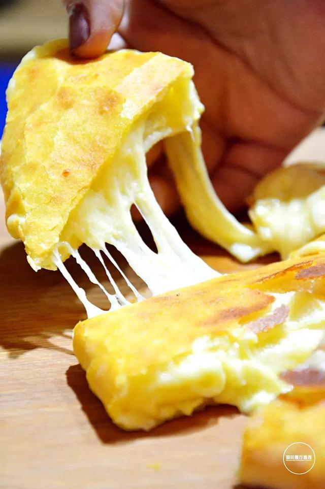 原创银川首家爆浆芝士榴莲饼,来了!