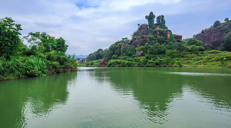 旅游咨询白石渡镇游攻略红色文化丹霞地貌章水河五一走起正好