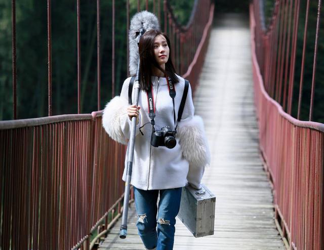 刘诗诗演的白考儿也太赞了!基础款都能穿出品位,果然气质占优势