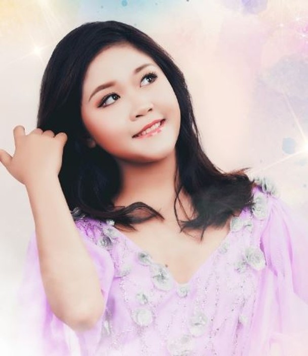 印尼国宝级女歌手lata图片