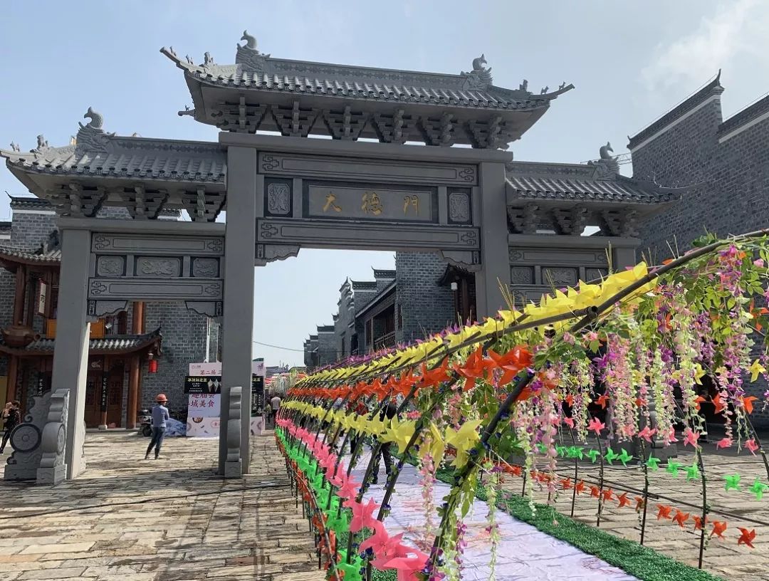 万人空巷直击三皇里庙会现场感觉半个樟树市的人都来了