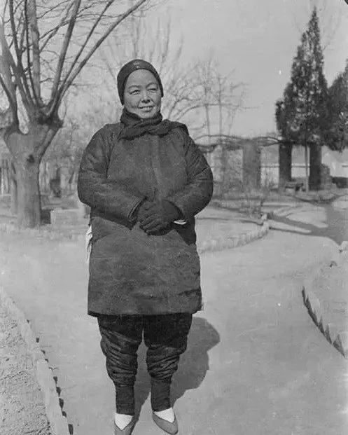 老照片清末民初的中国各地妇女
