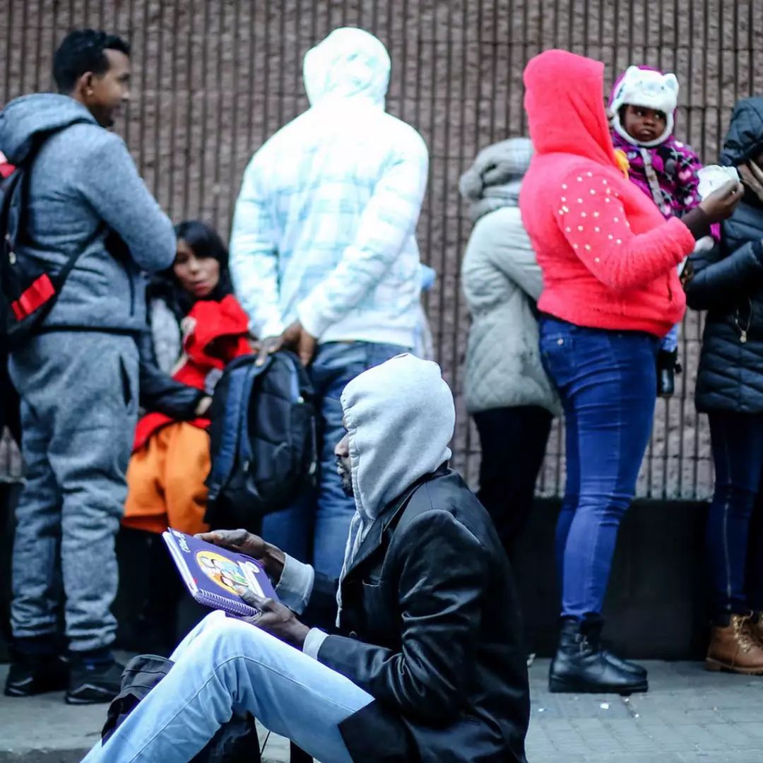 了解智利外来移民人口分析来源国性别年龄及现居住地区