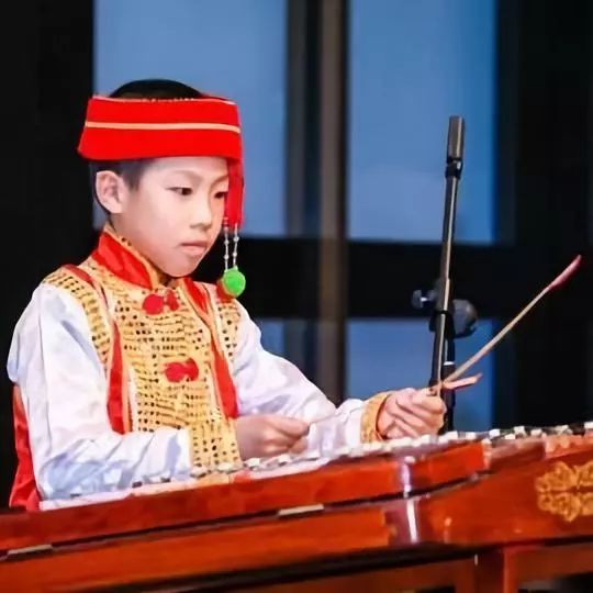 流畅多变的节奏……且待风华正茂的小小国风少年,将民乐的意境之美