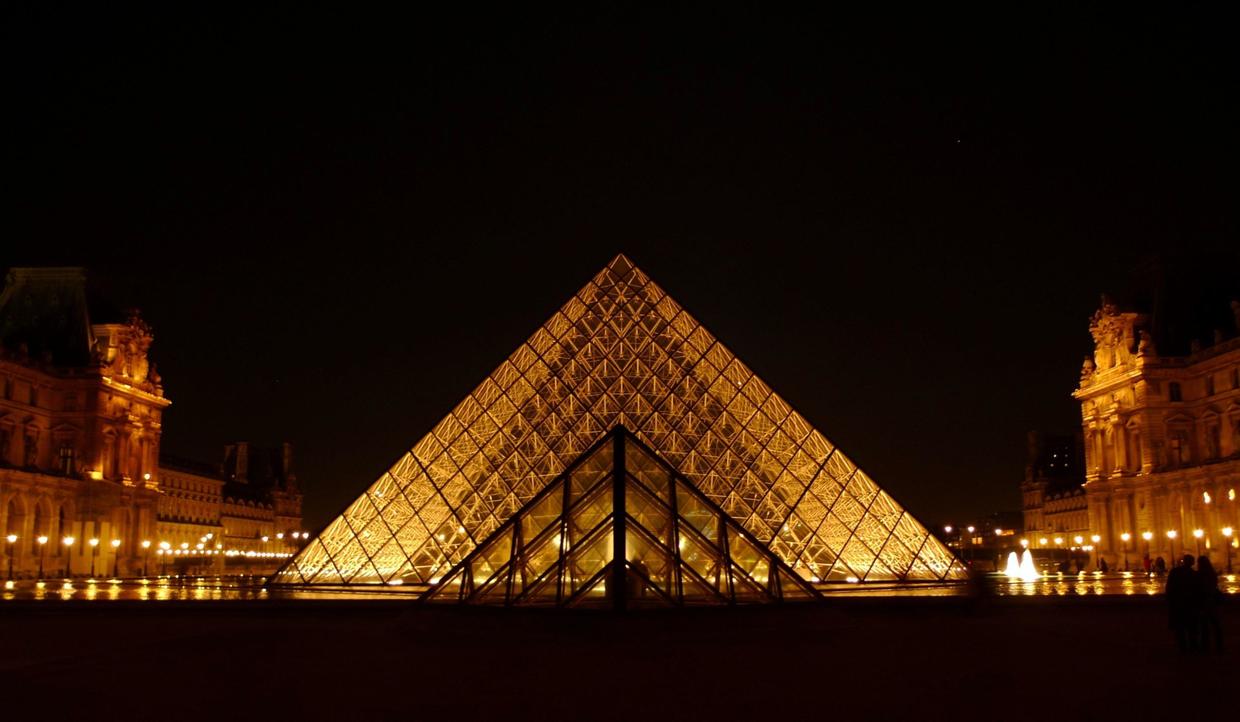 the pyramidwas designed by renowned architect i.m. pei.