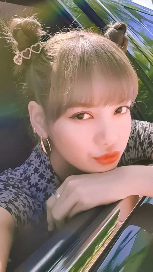 明星壁纸系列小甜豆lisa壁纸来啦