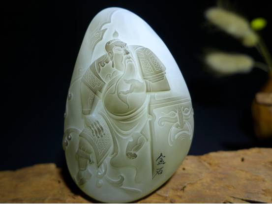 一块和田玉关公创作流程曝光雕工太精湛了