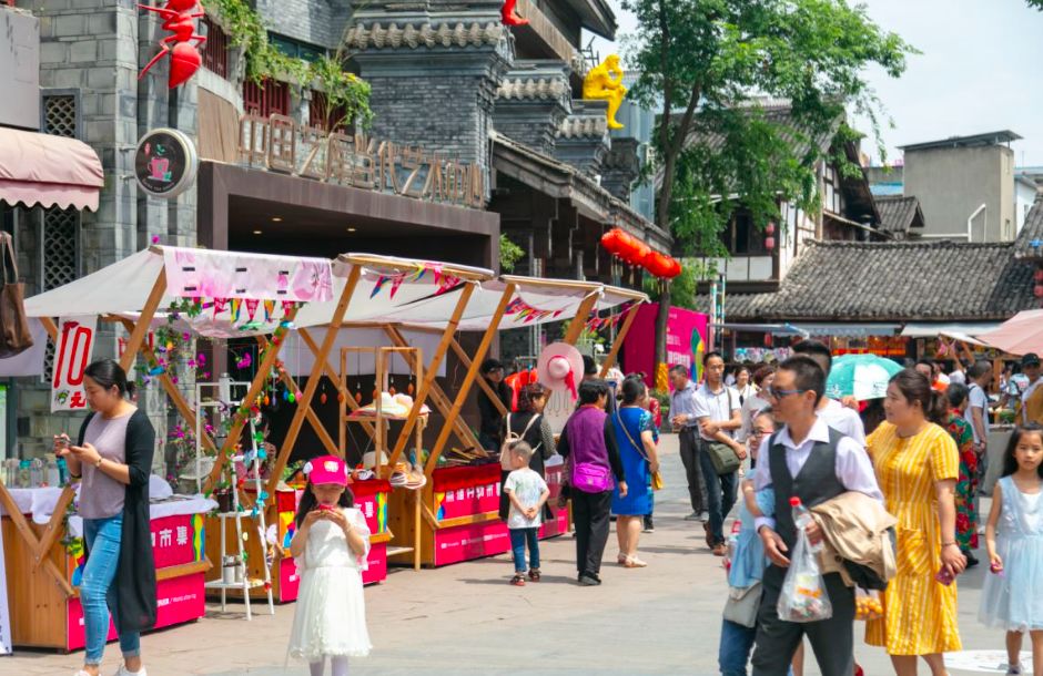 荣获"2019年度成都职工最喜爱的古镇"称号,龙泉驿这个古镇到底有多