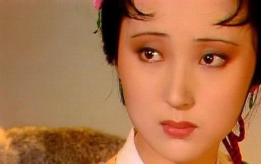 红楼梦后40回贾母为什么一改先前对林黛玉的溺爱连死也不看她