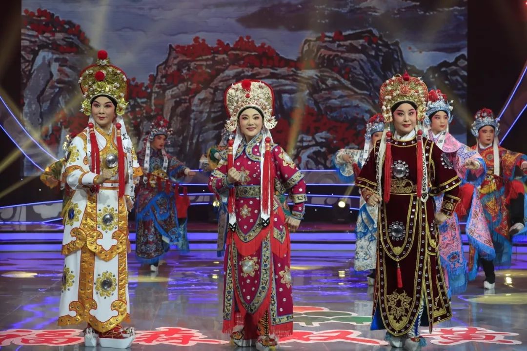 本期梨园春将推出一起唱戏吧黄梅戏名家杨俊主场