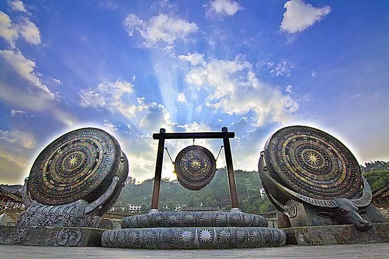 苗族服饰(2)射日这事,当真是神话吗?_伏羲