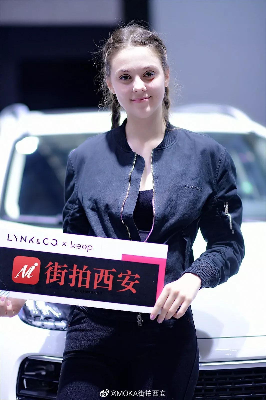 十万姐最喜欢的看够了女车模也给广大女同胞来来福利雷诺展台的男模