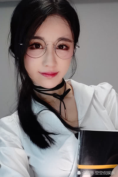 若是兔兔真的是老师,恐怕每节课学生都会爆满的吧~好啦,以上就是小编