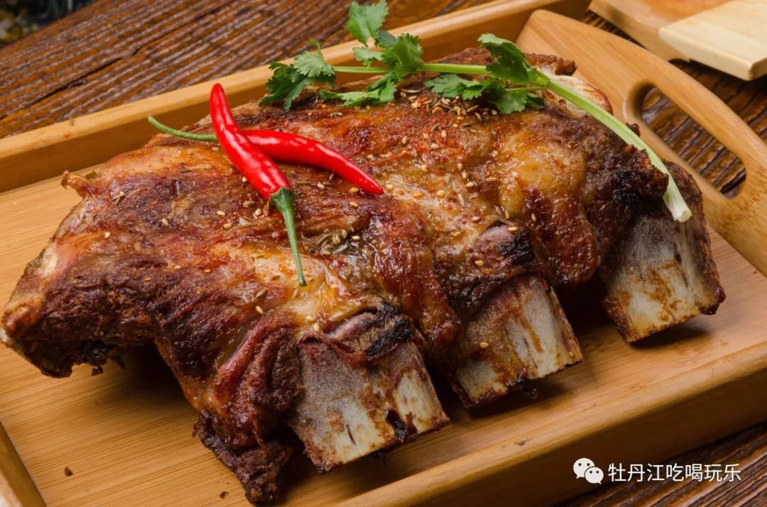 99元吃烤牛骨髓口感嫩的像豆腐这家老牌烧烤店再也藏不住了约