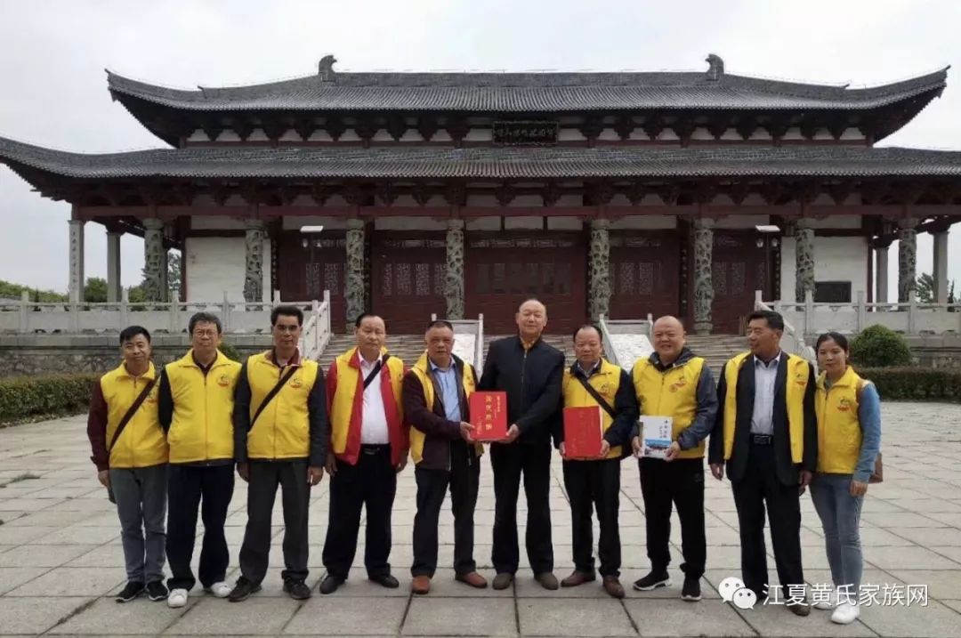 2019年4月27日,广东雄塑科技集团股份有限公司董事长黄锦禧一行四人来
