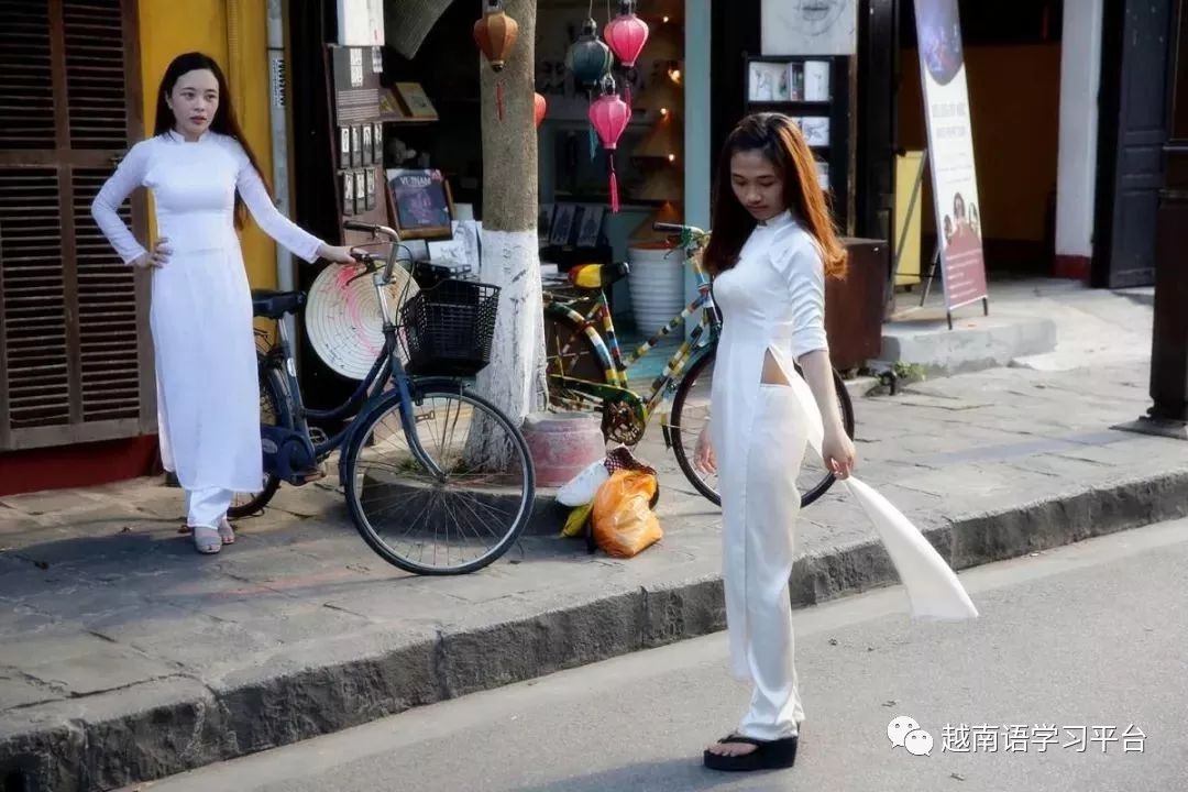 实拍越南摩托车大国真实的越南人民生活照片