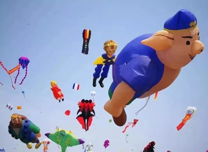 朋友圈刷爆了:在潍坊,就没有东西上不了天_风筝