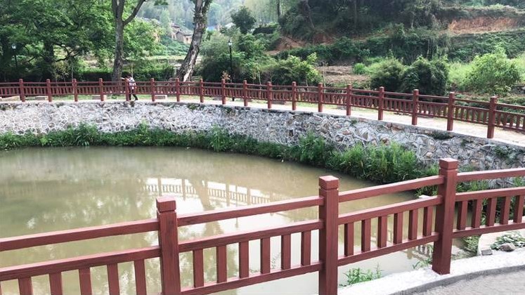 新造型北字水泥仿木护栏户外园林景观河道鱼塘桥梁的安全守护者