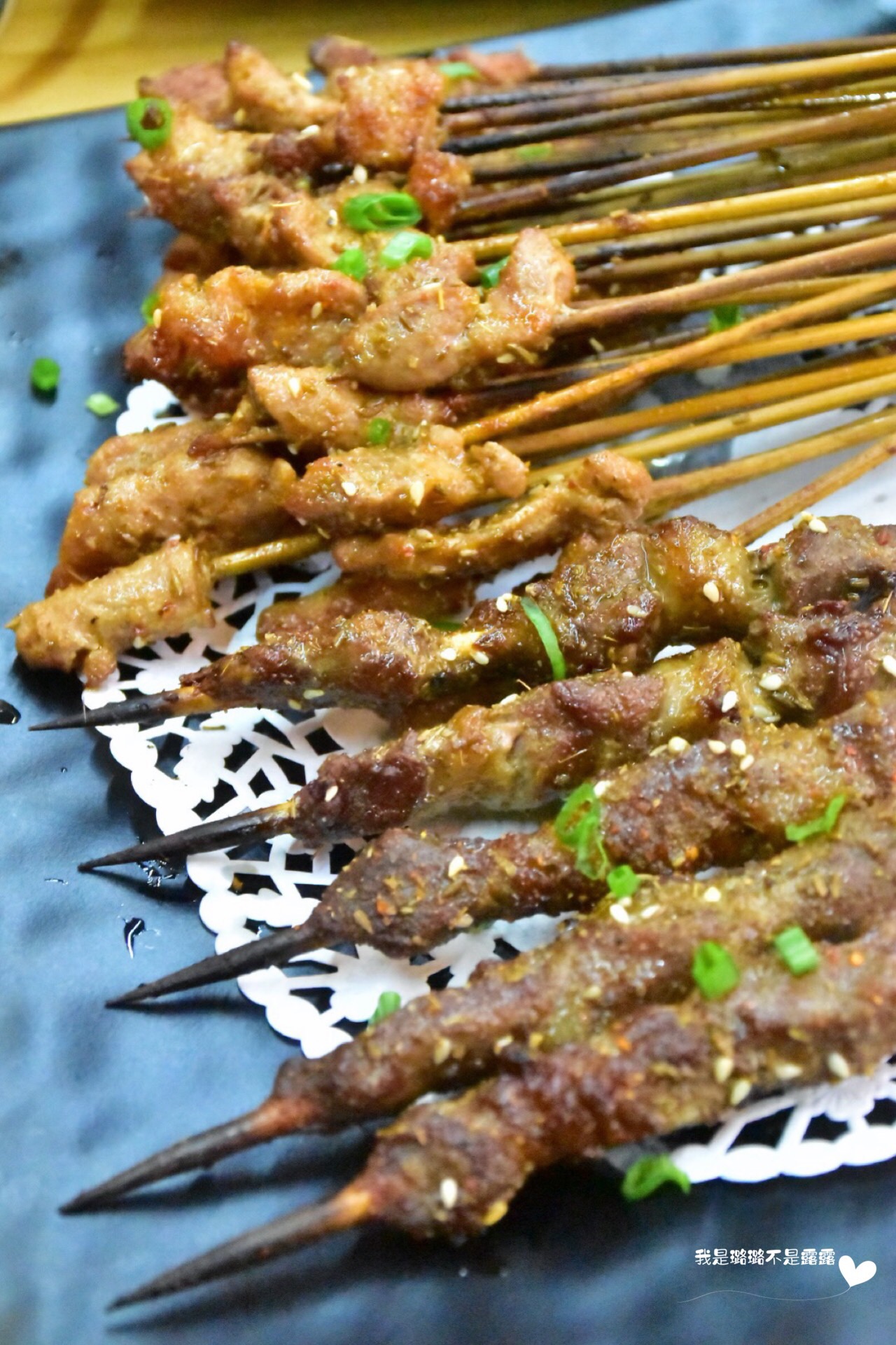 烤串你没少吃但烤驴肉你吃过了吗我吃过超级喜欢