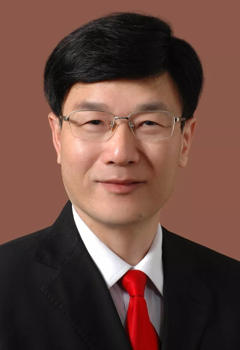 蔡幸生揭阳市人民医院副院长,小儿内科主任医师,儿科学科带头人