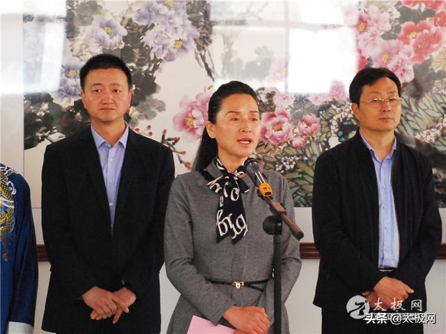 李美玲讲话温县人民政府副县长李美玲在讲话中首先向温县世通太极拳