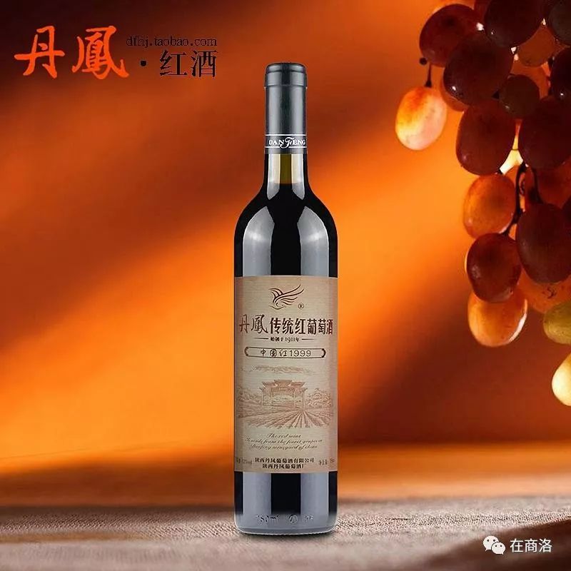 绝世珍藏与东方之优雅神秘于一身集西洋之似火风情丹凤葡萄酒百年珍酿