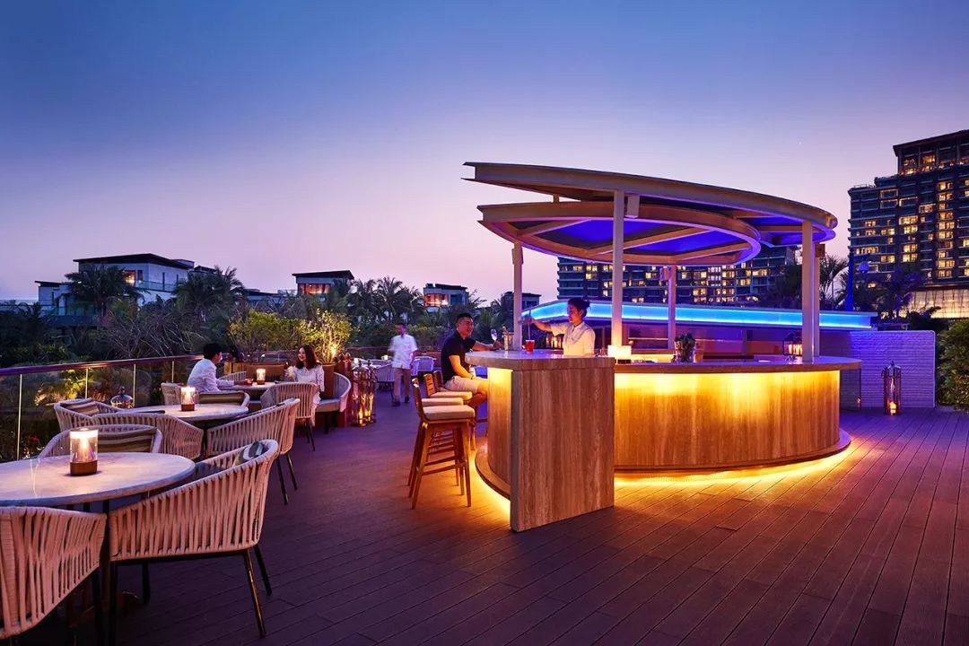 周末暑期不涨价三亚海棠湾君悦人均06200享68㎡海景