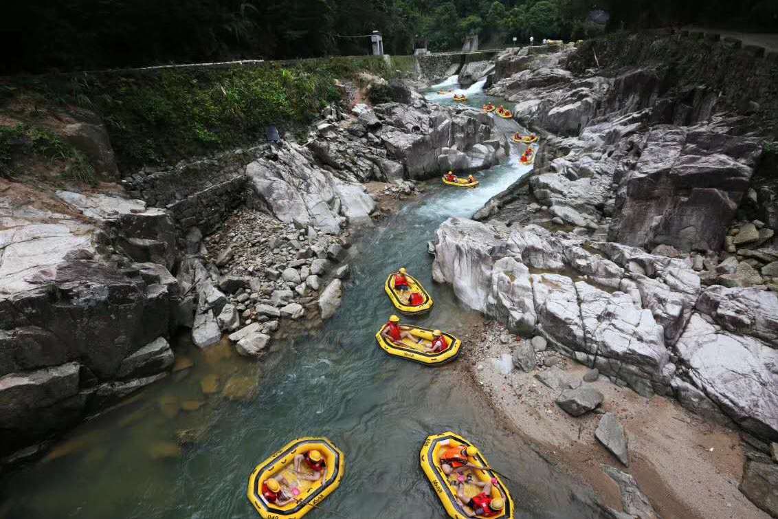 "漂流之星"南昆山川龙峡喜迎五一正式开漂!
