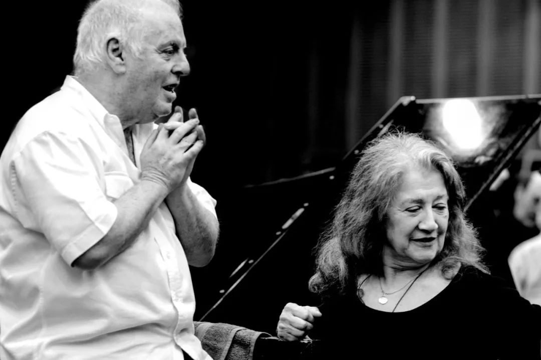 阿格里奇说音乐是美妙的但作为职业不是