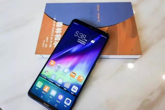 荣耀发大招,麒麟970 5000mah,这款旗舰真装不进兜?_note