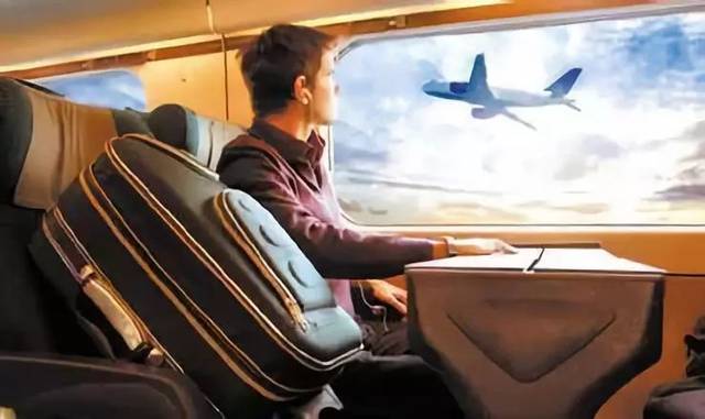 安全知识乘坐飞机的十个注意事项